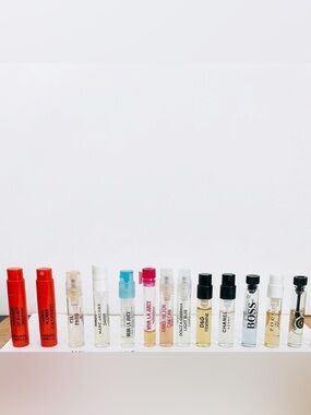 Huge Designer Perfume Sample Lot 18pc